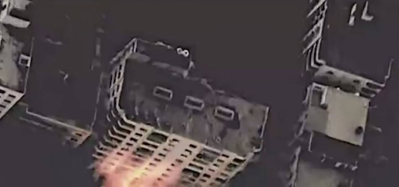 视频曝光！以媒：以军方发布炸毁大楼视频，称一夜间打击加沙200处目标